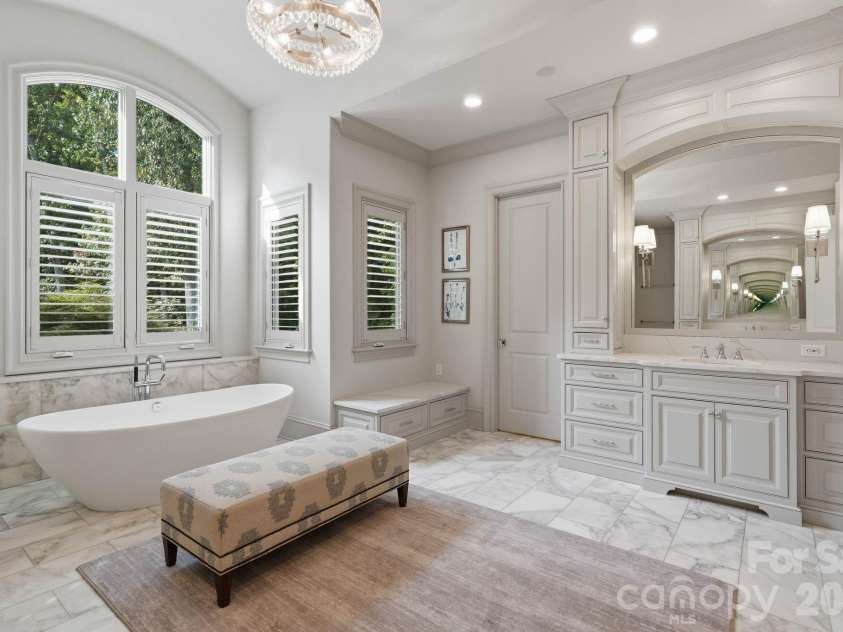 6010 Hathaway Lane, Waxhaw, NC 28173.  MLS# CAR4427935, YatesRealty ID 54410. 