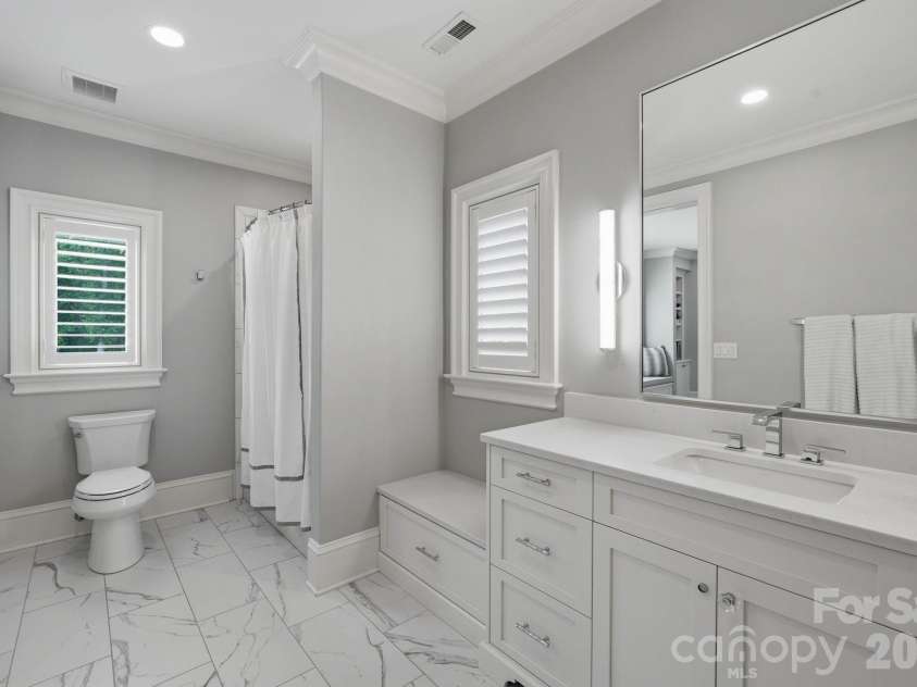 6010 Hathaway Lane, Waxhaw, NC 28173.  MLS# CAR4427935, YatesRealty ID 54410. 
