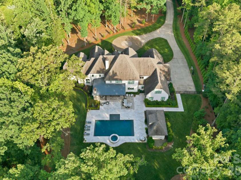 6010 Hathaway Lane, Waxhaw, NC 28173.  MLS# CAR4427935, YatesRealty ID 54410. 