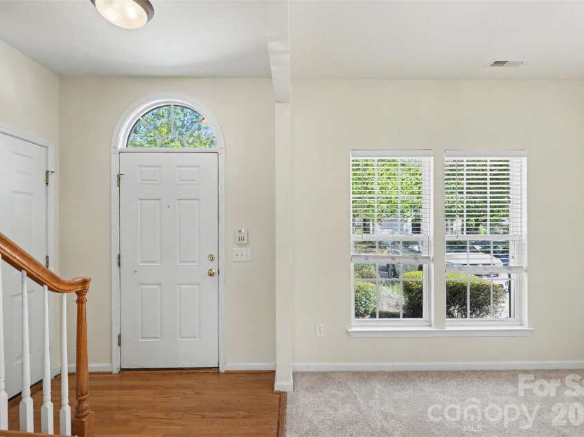 176 Snead Road, Fort Mill, SC 29715.  MLS# CAR4430217, YatesRealty ID 54412. 