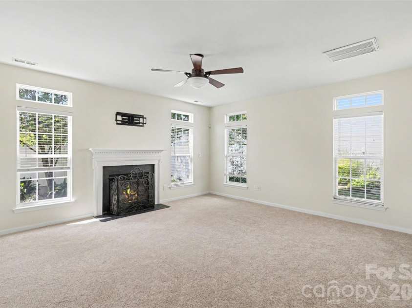 176 Snead Road, Fort Mill, SC 29715.  MLS# CAR4430217, YatesRealty ID 54412. 