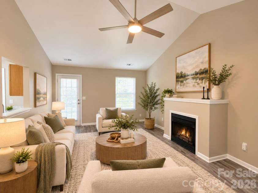 5430 Peachwood Drive, Charlotte, NC 28216.  MLS# CAR4429277, YatesRealty ID 54415. 