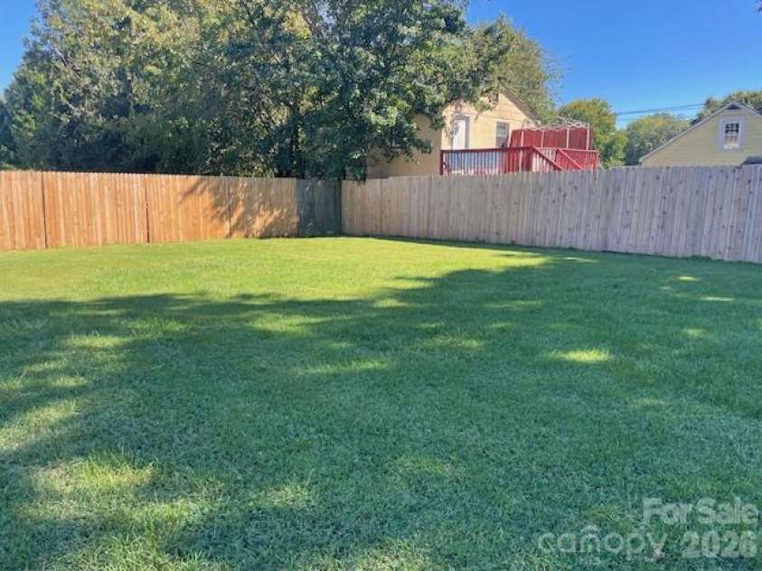 417 Gold Hill Drive, Salisbury, NC 28146.  MLS# CAR4430781, YatesRealty ID 54418. Back yard