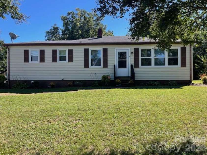 417 Gold Hill Drive, Salisbury, NC 28146.  MLS# CAR4430781, YatesRealty ID 54418. Front view