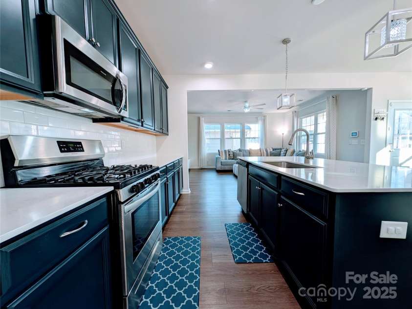12712 Wandering Brook Drive, Charlotte, NC 28273.  MLS# CAR4220189, YatesRealty ID 5442. 