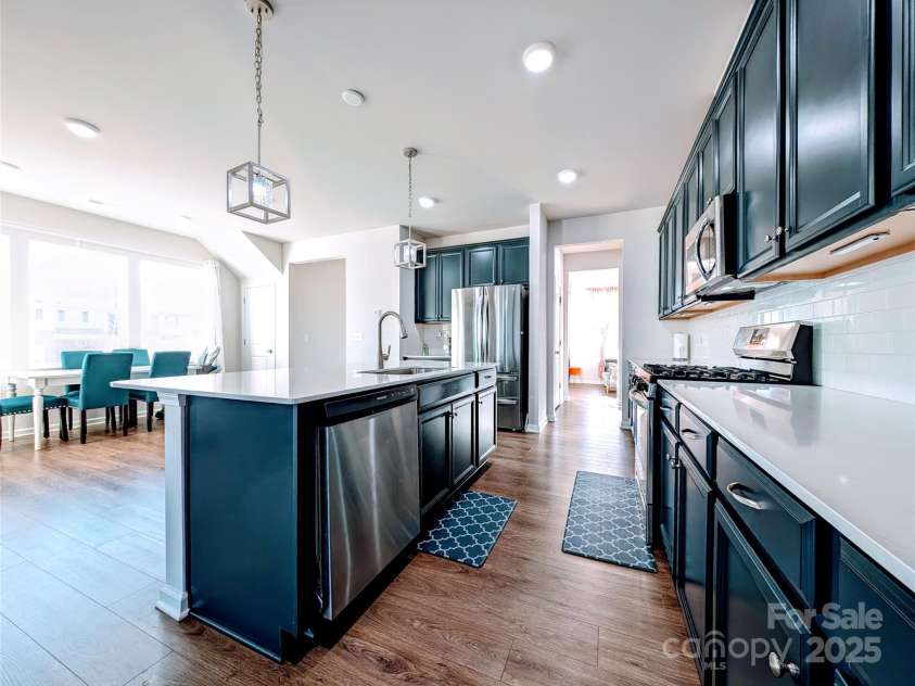 12712 Wandering Brook Drive, Charlotte, NC 28273.  MLS# CAR4220189, YatesRealty ID 5442. 