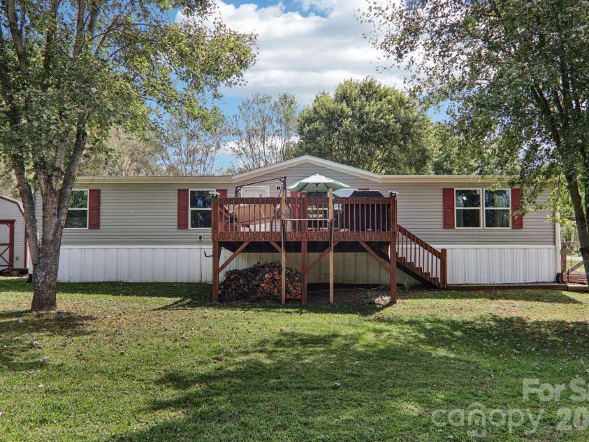 4 Sweet Birch Drive, Alexander, NC 28701.  MLS# CAR4358459, YatesRealty ID 5442. 