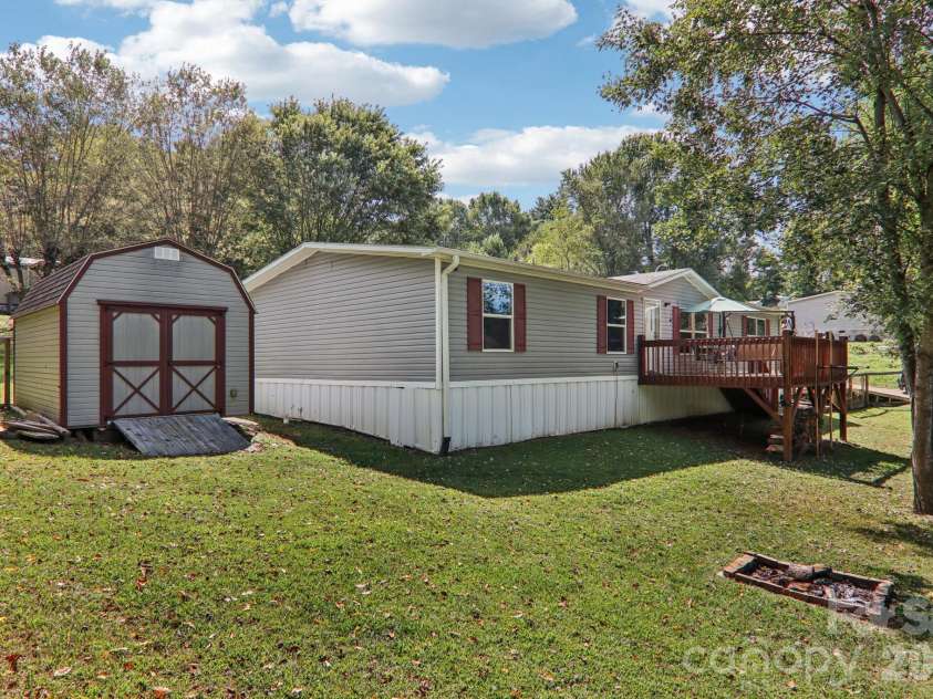 4 Sweet Birch Drive, Alexander, NC 28701.  MLS# CAR4358459, YatesRealty ID 5442. 