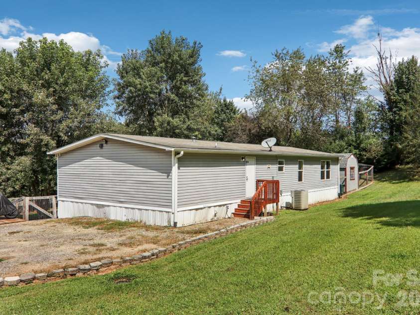 4 Sweet Birch Drive, Alexander, NC 28701.  MLS# CAR4358459, YatesRealty ID 5442. 
