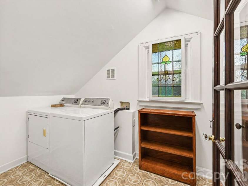 1301 Pinecrest Avenue, Charlotte, NC 28205.  MLS# CAR4424665, YatesRealty ID 54421. Upstairs Laundry Room