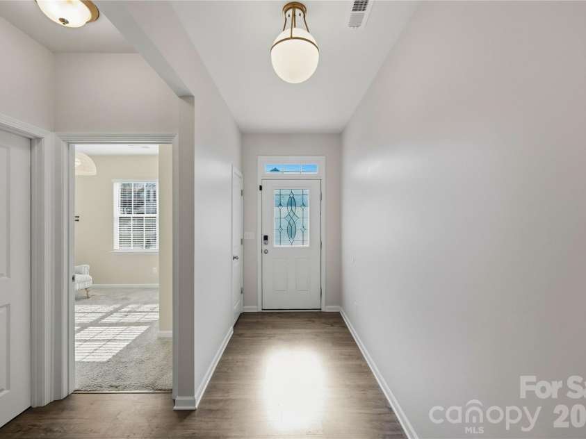 146 Cromwell Drive, Mooresville, NC 28115.  MLS# CAR4430306, YatesRealty ID 54426. 