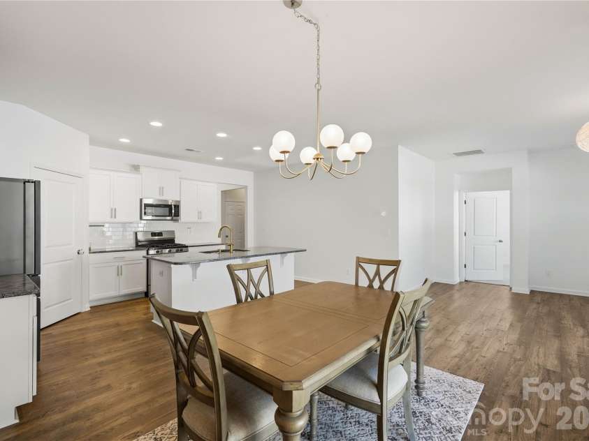 146 Cromwell Drive, Mooresville, NC 28115.  MLS# CAR4430306, YatesRealty ID 54426. 