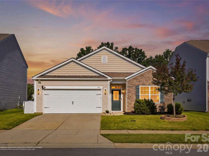 146 Cromwell Drive, Mooresville, NC 28115.  MLS# CAR4430306, YatesRealty ID 54426. 
