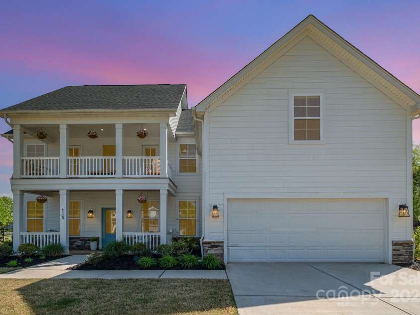 6529 Jepson Court, Charlotte, NC 28214.  MLS# CAR4241052, YatesRealty ID 5443. 