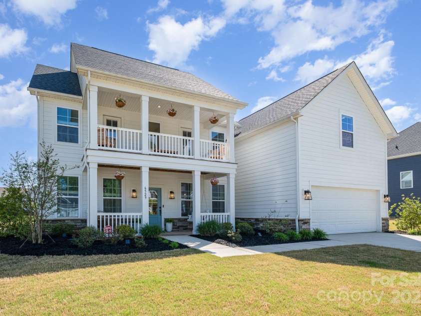 6529 Jepson Court, Charlotte, NC 28214.  MLS# CAR4241052, YatesRealty ID 5443. 