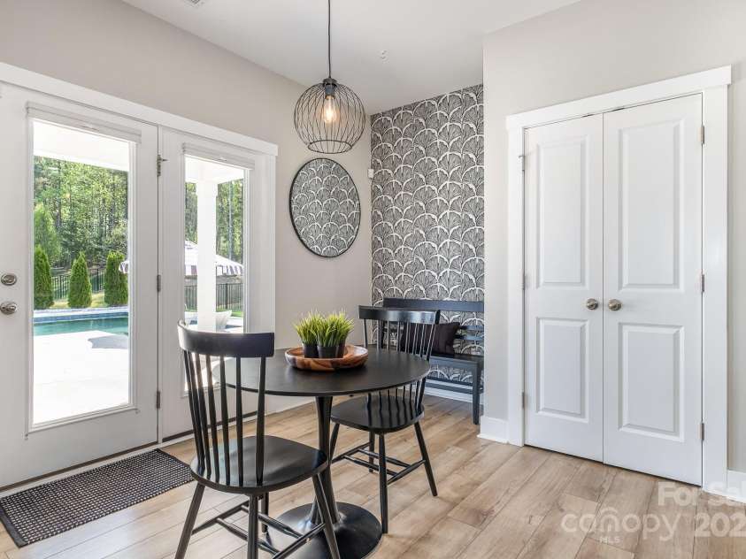 6529 Jepson Court, Charlotte, NC 28214.  MLS# CAR4241052, YatesRealty ID 5443. 