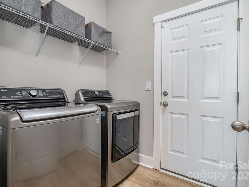 6529 Jepson Court, Charlotte, NC 28214.  MLS# CAR4241052, YatesRealty ID 5443. 