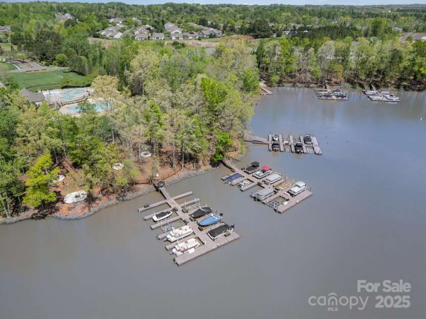 6529 Jepson Court, Charlotte, NC 28214.  MLS# CAR4241052, YatesRealty ID 5443. 