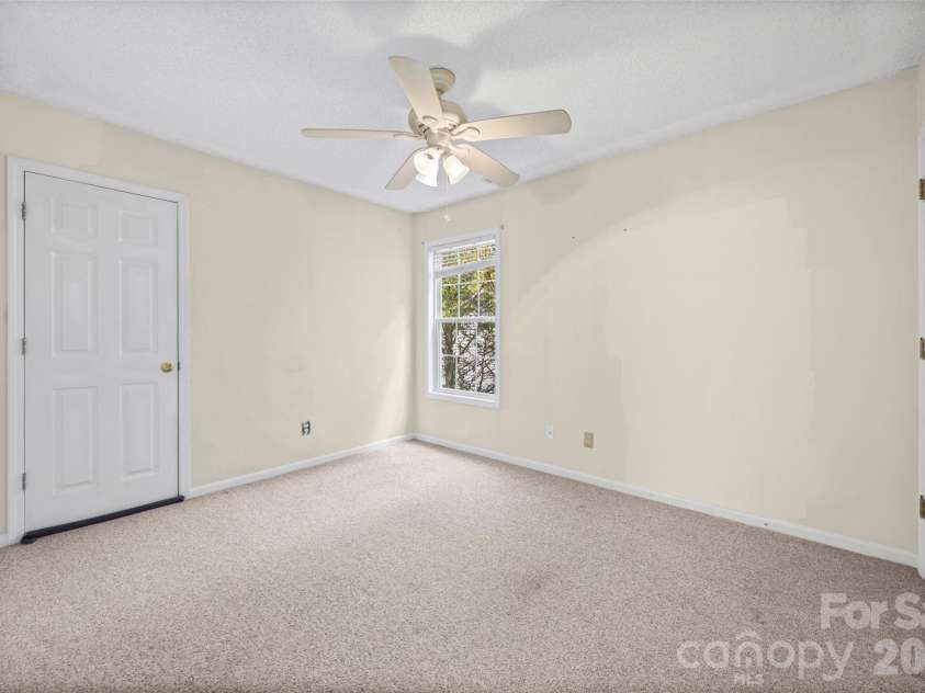 2006 Capstone Court, Rock Hill, SC 29732.  MLS# CAR4429608, YatesRealty ID 54433. 