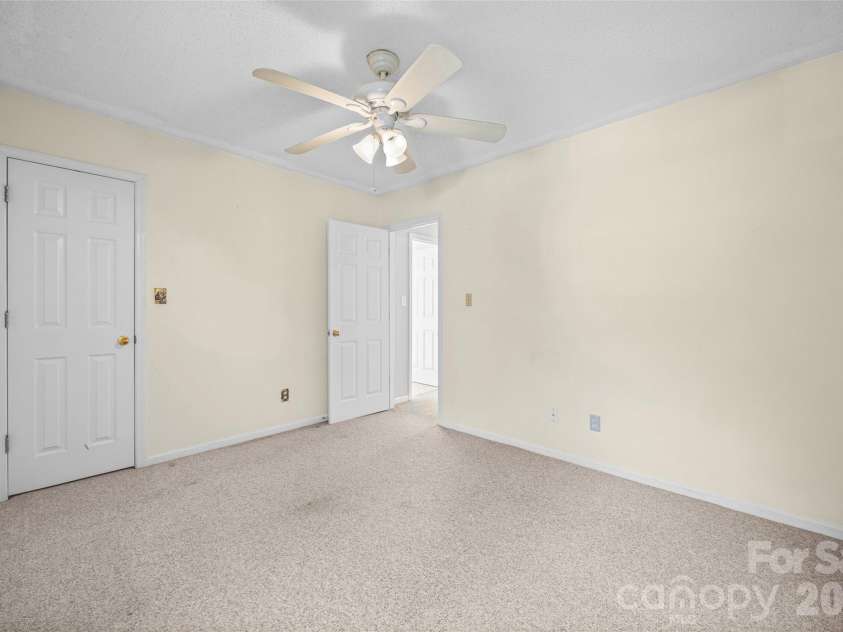 2006 Capstone Court, Rock Hill, SC 29732.  MLS# CAR4429608, YatesRealty ID 54433. 
