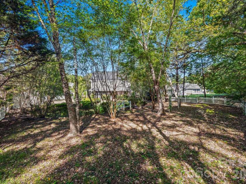 2006 Capstone Court, Rock Hill, SC 29732.  MLS# CAR4429608, YatesRealty ID 54433. 