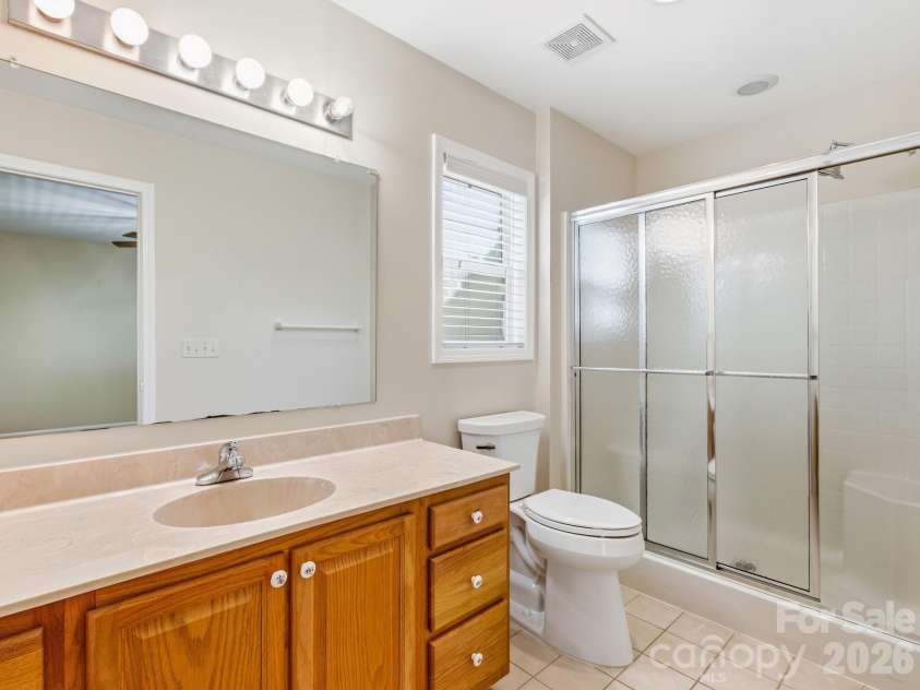 286 Charlestown Drive, Hendersonville, NC 28792.  MLS# CAR4396372, YatesRealty ID 54434. 