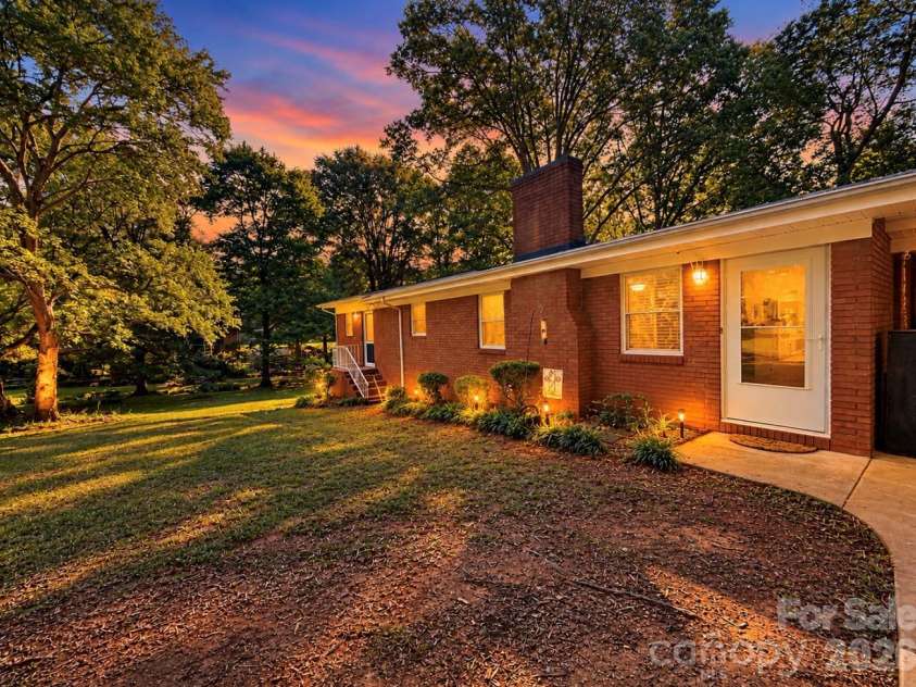 125 Willow Avenue, Norwood, NC 28128.  MLS# CAR4430819, YatesRealty ID 54435. 