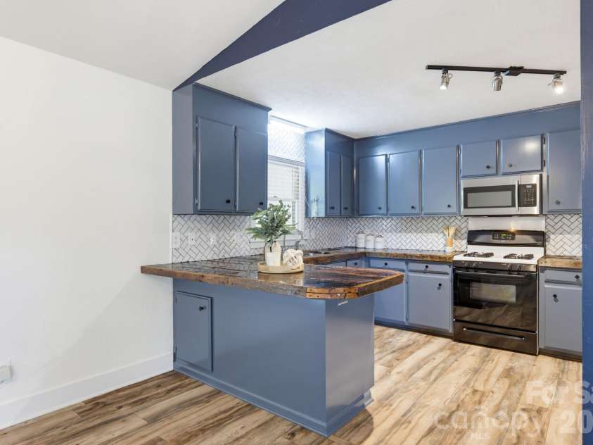 28159 Poplins Grove Church Road, Albemarle, NC 28001.  MLS# CAR4430676, YatesRealty ID 54439. 