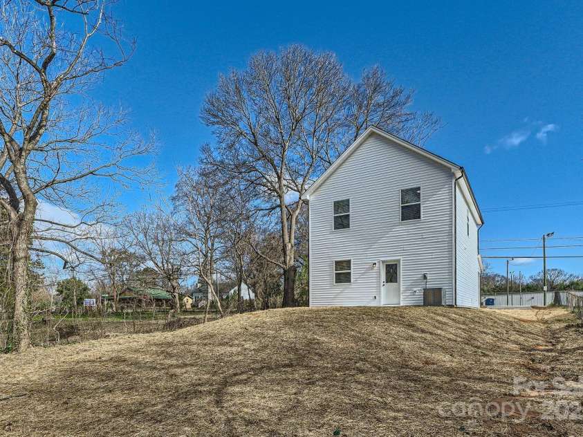 117 Mountain View Street, Gastonia, NC 28052.  MLS# CAR4232029, YatesRealty ID 5444. Back of property