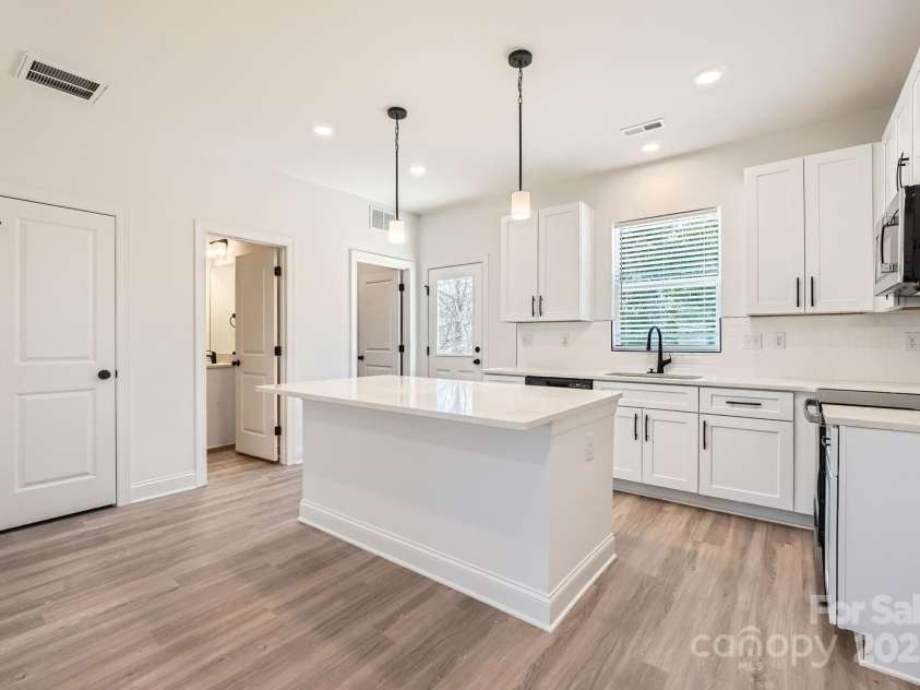 117 Mountain View Street, Gastonia, NC 28052.  MLS# CAR4232029, YatesRealty ID 5444. Kitchen with island