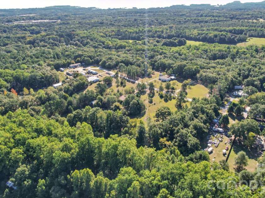 351 Twin Brook Lane, Pageland, SC 29728.  MLS# CAR4427678, YatesRealty ID 54441. 