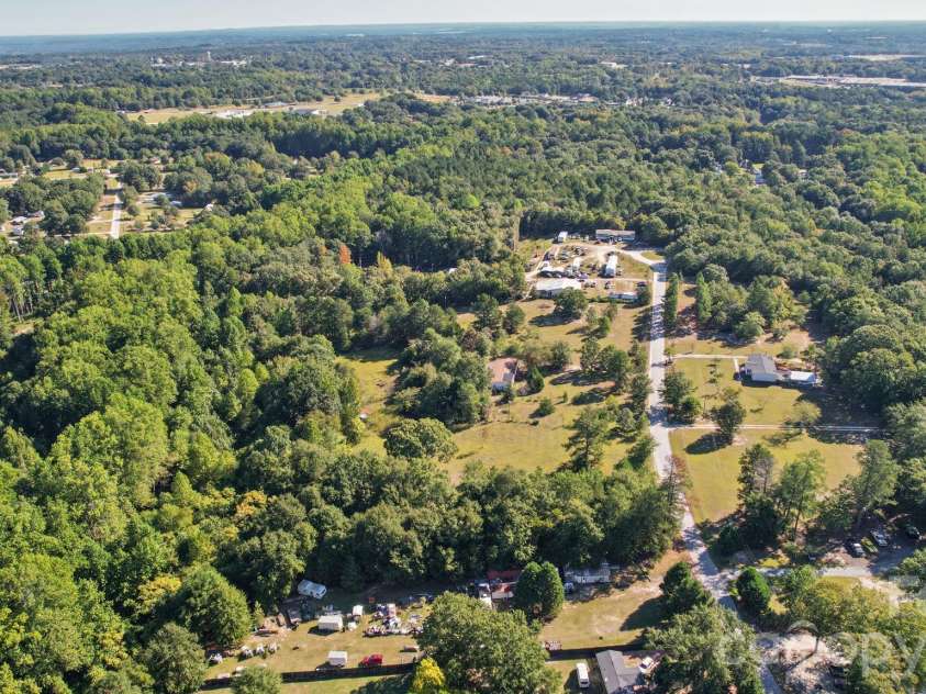 351 Twin Brook Lane, Pageland, SC 29728.  MLS# CAR4427678, YatesRealty ID 54441. 