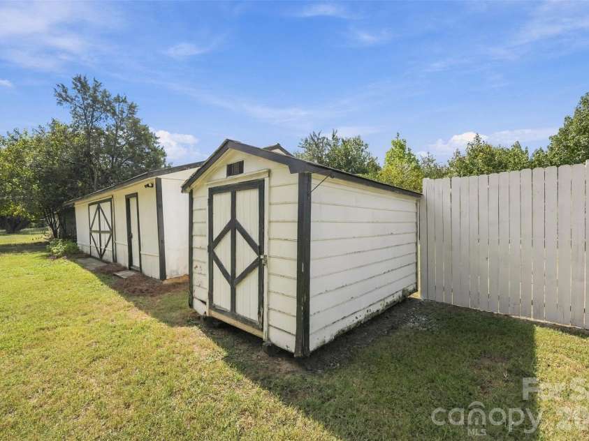 1691 Cat Square Road, Vale, NC 28168.  MLS# CAR4429663, YatesRealty ID 54442. 