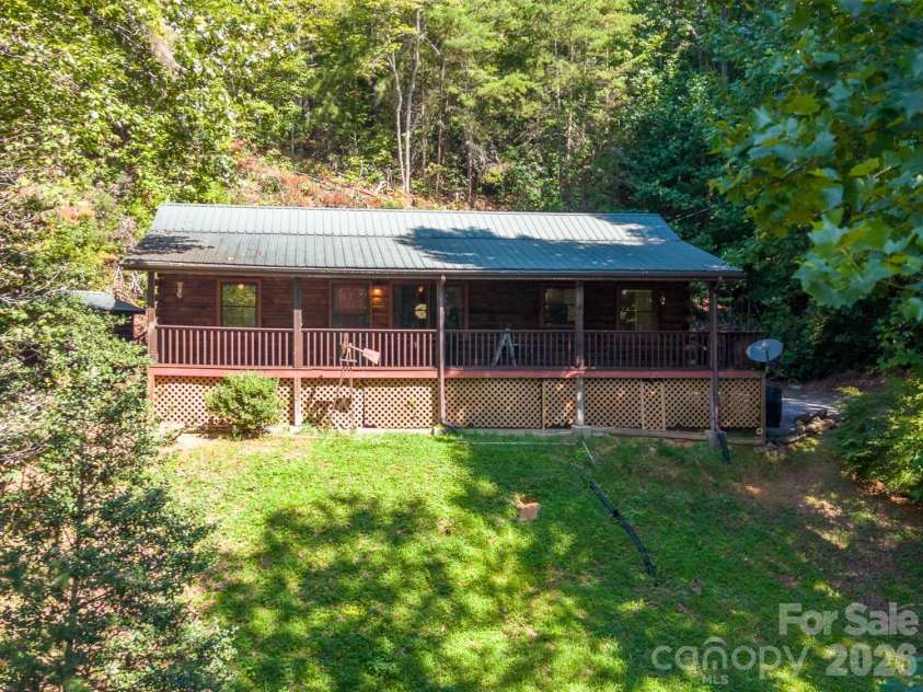 181 Seven Springs Road, Whittier, NC 28789.  MLS# CAR4430802, YatesRealty ID 54443. 