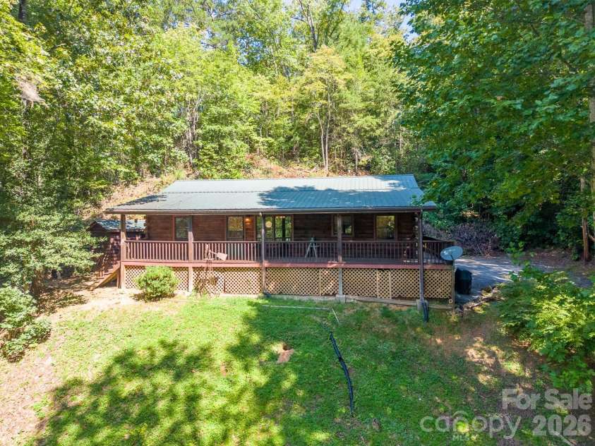 181 Seven Springs Road, Whittier, NC 28789.  MLS# CAR4430802, YatesRealty ID 54443. 