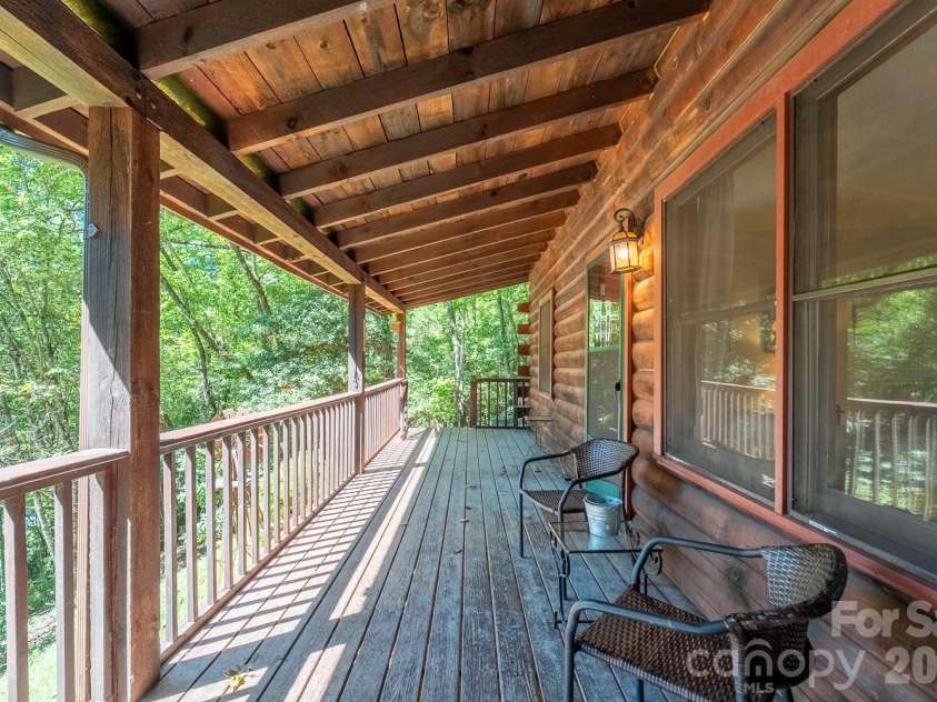 181 Seven Springs Road, Whittier, NC 28789.  MLS# CAR4430802, YatesRealty ID 54443. 