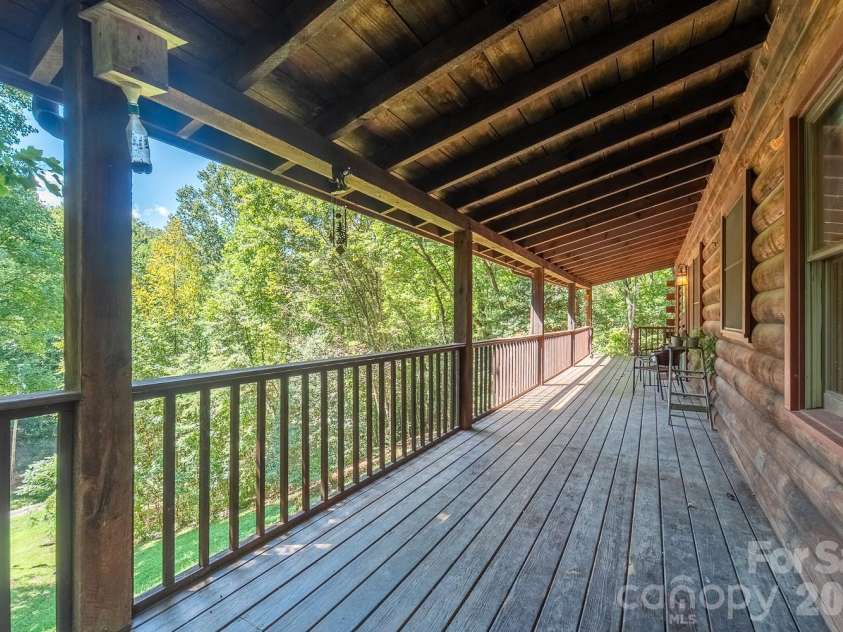 181 Seven Springs Road, Whittier, NC 28789.  MLS# CAR4430802, YatesRealty ID 54443. 