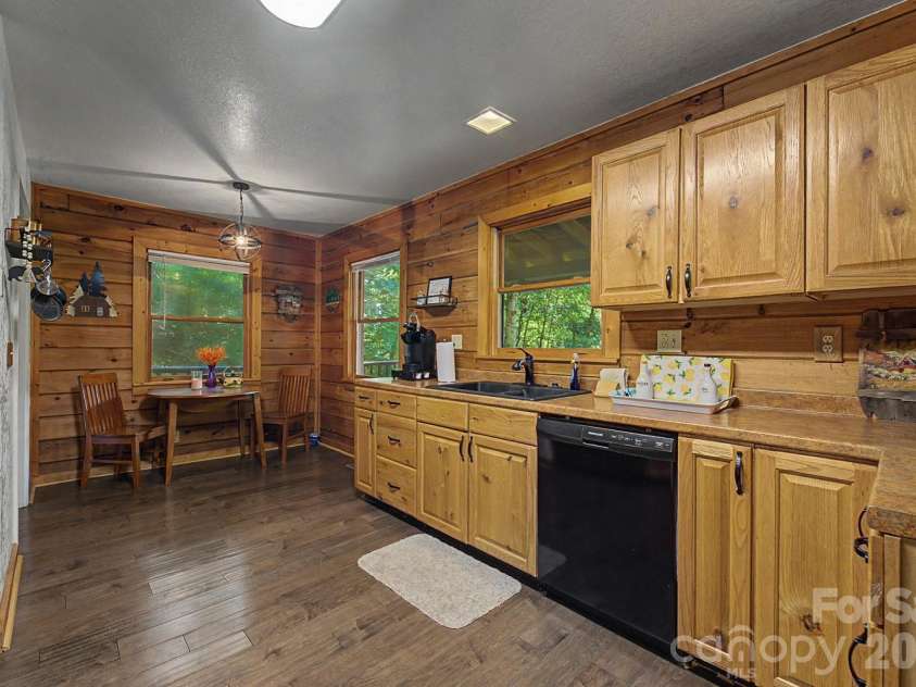 181 Seven Springs Road, Whittier, NC 28789.  MLS# CAR4430802, YatesRealty ID 54443. 