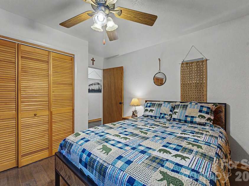181 Seven Springs Road, Whittier, NC 28789.  MLS# CAR4430802, YatesRealty ID 54443. 