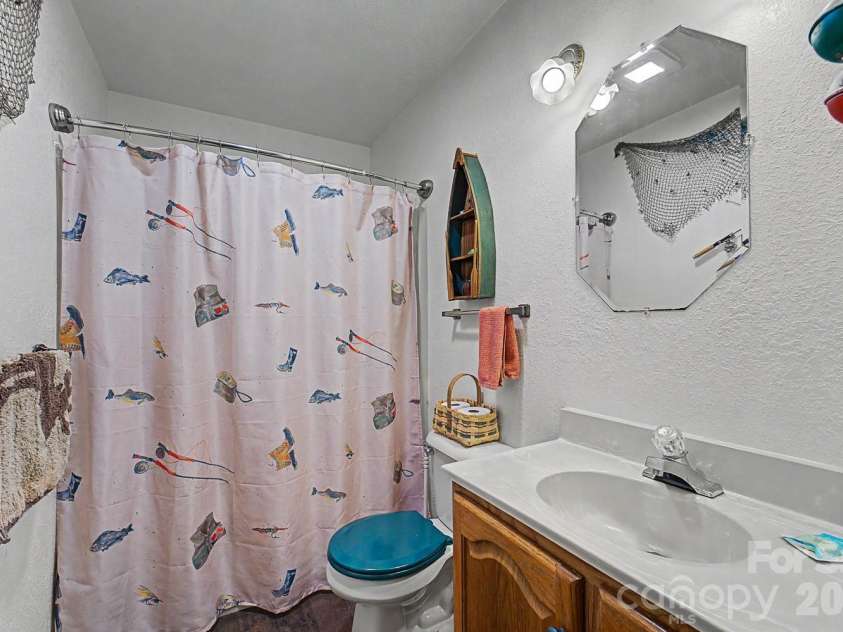 181 Seven Springs Road, Whittier, NC 28789.  MLS# CAR4430802, YatesRealty ID 54443. 
