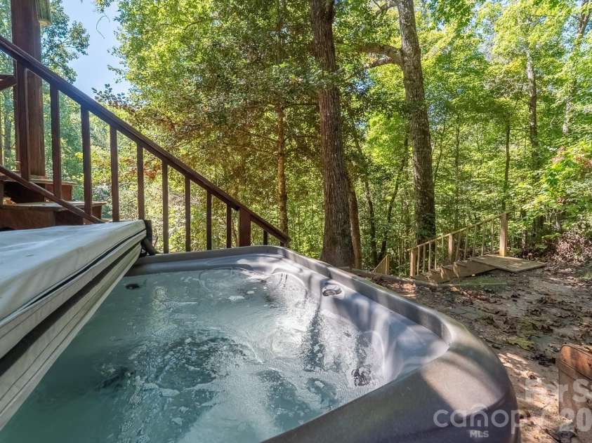 181 Seven Springs Road, Whittier, NC 28789.  MLS# CAR4430802, YatesRealty ID 54443. 