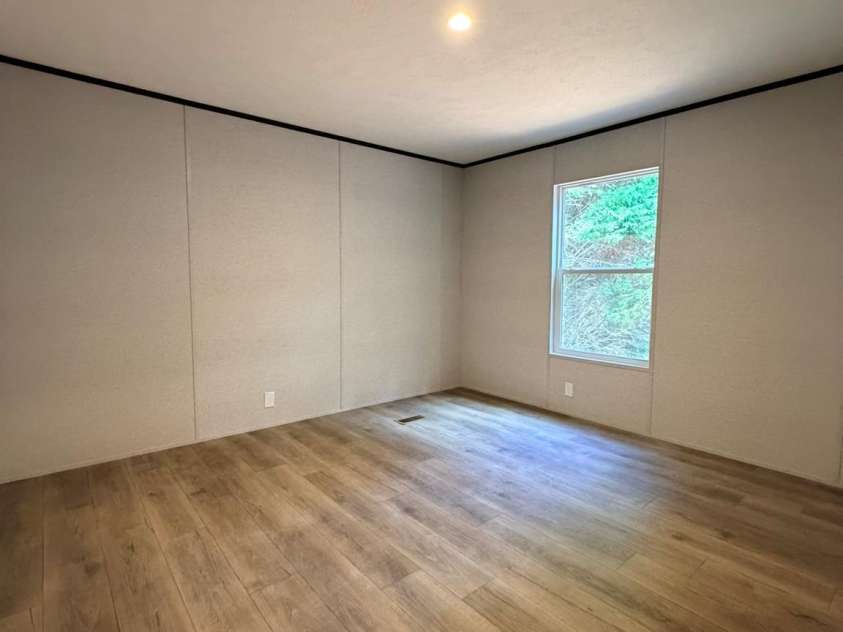 1066 Gold Mine Drive, Catawba, NC 28609.  MLS# CAR4430584, YatesRealty ID 54447. Bedroom 3