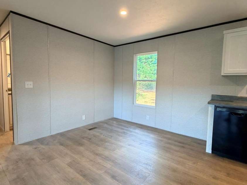 1066 Gold Mine Drive, Catawba, NC 28609.  MLS# CAR4430584, YatesRealty ID 54447. Dining Room