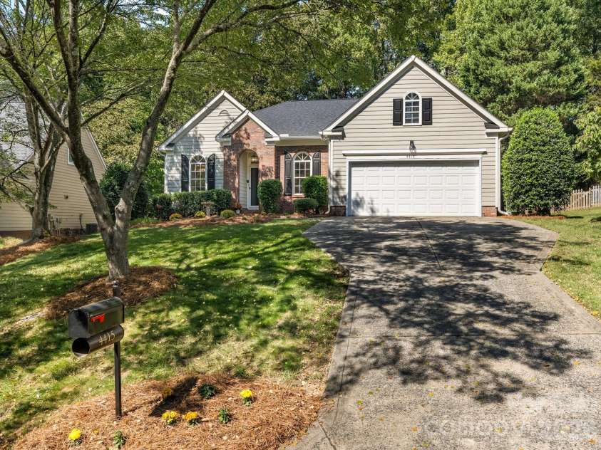 4415 Highcroft Lane, Charlotte, NC 28269.  MLS# CAR4430634, YatesRealty ID 54449. Front Elevation