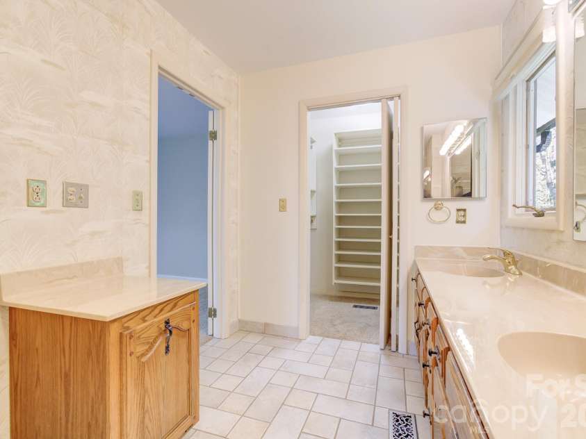 1270 Glen Cannon Drive, Pisgah Forest, NC 28768.  MLS# CAR4355988, YatesRealty ID 5445. 