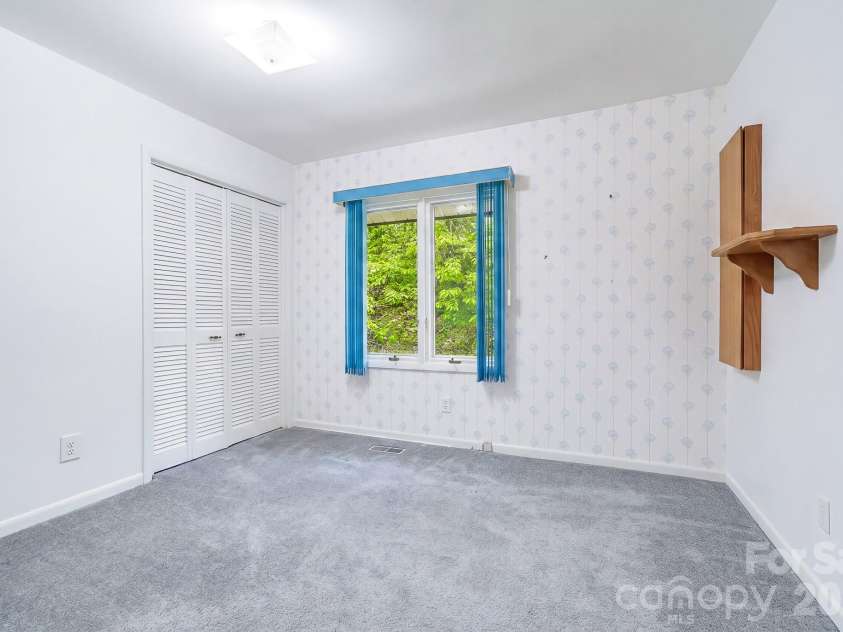 1270 Glen Cannon Drive, Pisgah Forest, NC 28768.  MLS# CAR4355988, YatesRealty ID 5445. 