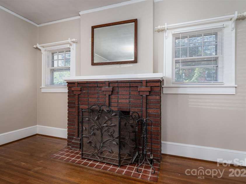634 Carolina Avenue, Gastonia, NC 28052.  MLS# CAR4233492, YatesRealty ID 5445. 