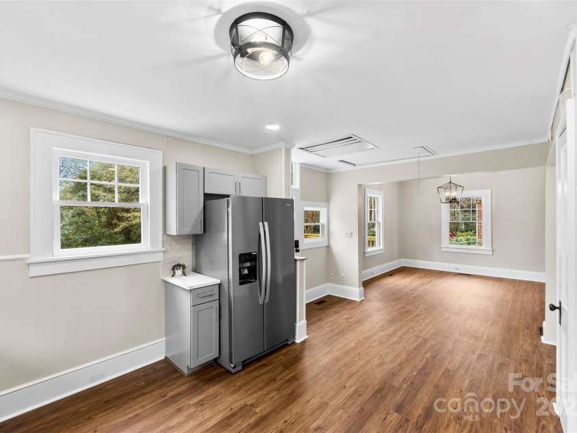 634 Carolina Avenue, Gastonia, NC 28052.  MLS# CAR4328870, YatesRealty ID 5445. 