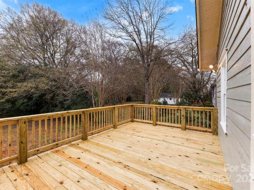 634 Carolina Avenue, Gastonia, NC 28052.  MLS# CAR4328870, YatesRealty ID 5445. 