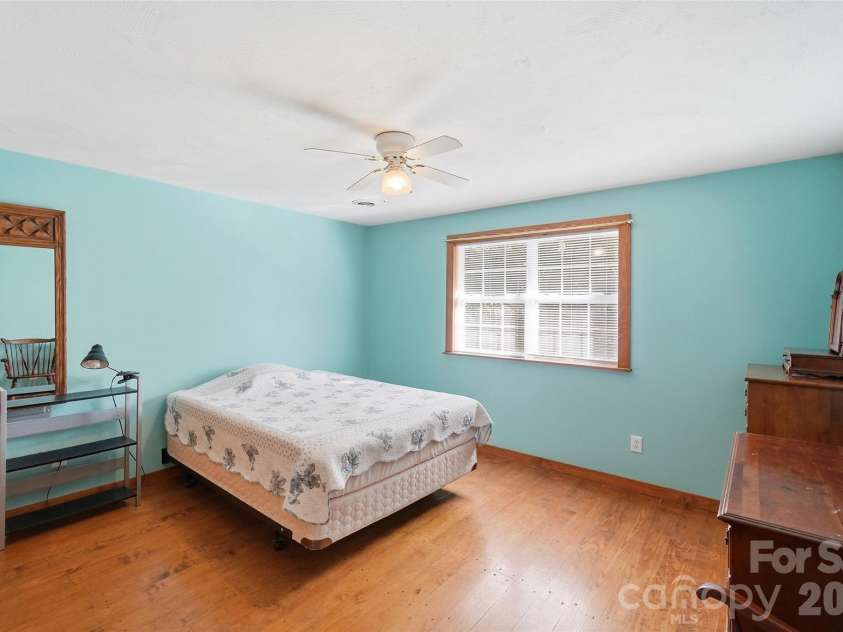 8004 Agape Lane, Waxhaw, NC 28173.  MLS# CAR4430325, YatesRealty ID 54452. 